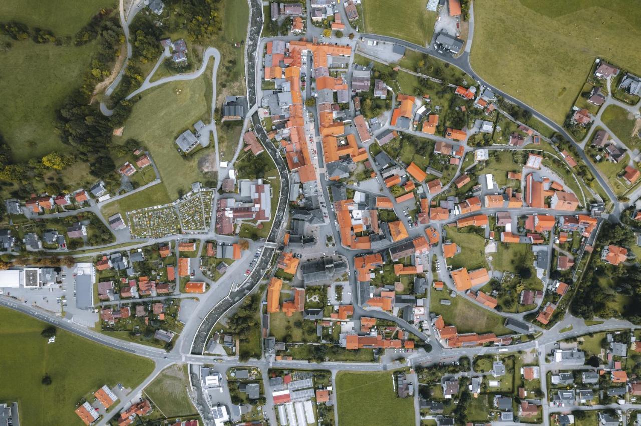الشقق الفندقية Oberwoelz Stadtفي  Zum Wohle المظهر الخارجي الصورة